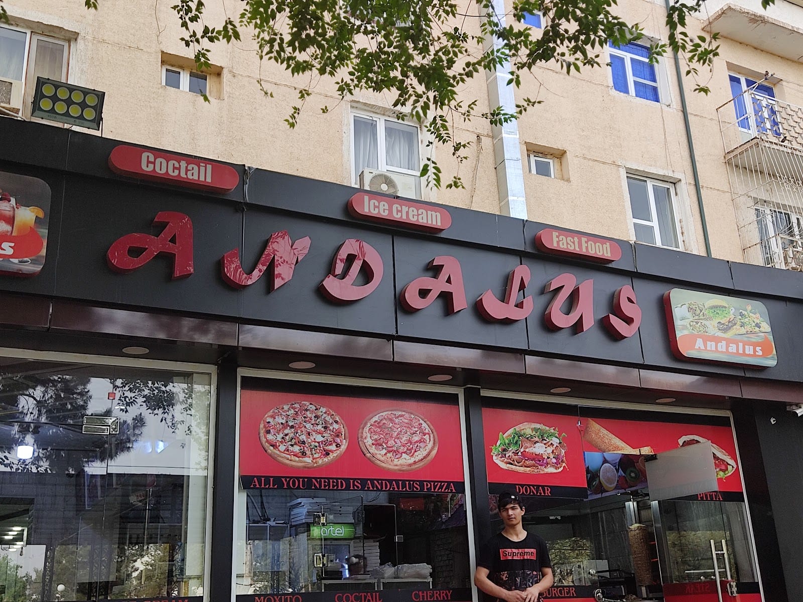 Andalus fast food