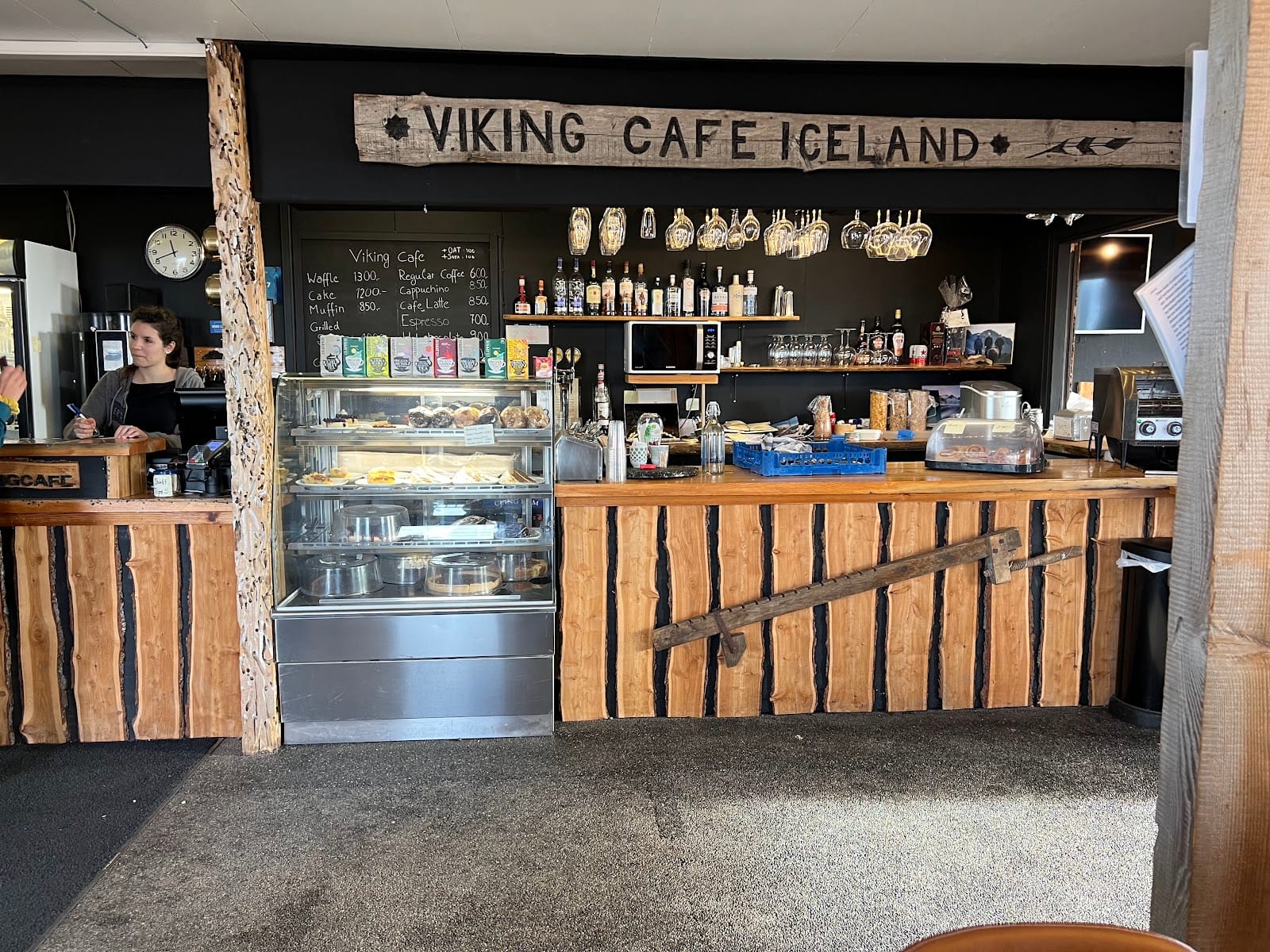 Viking Cafe & Guesthouse