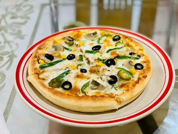 Dubai Cafe & FastFoods