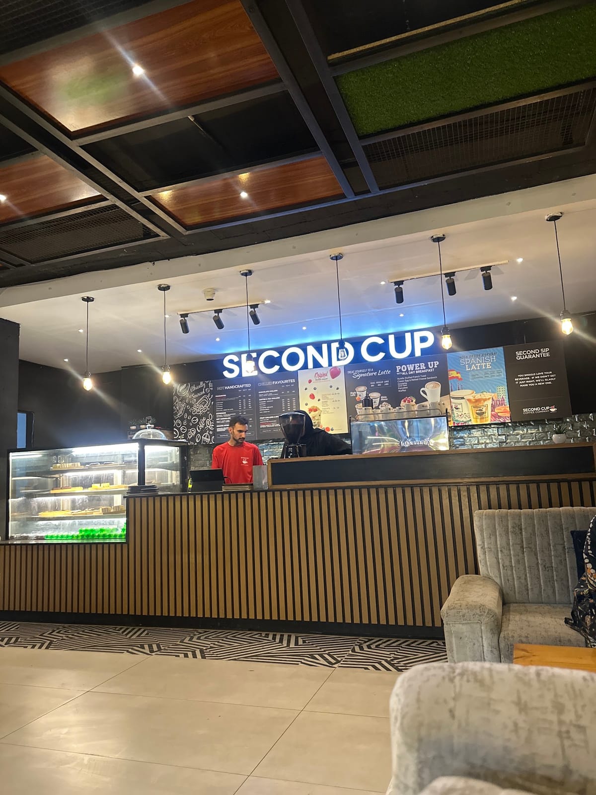 Second Cup, Fazal Centre