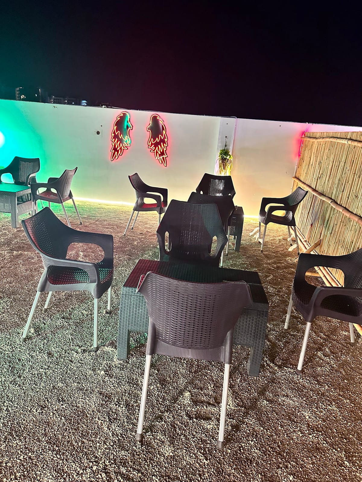 Cafe The Fire Oasis