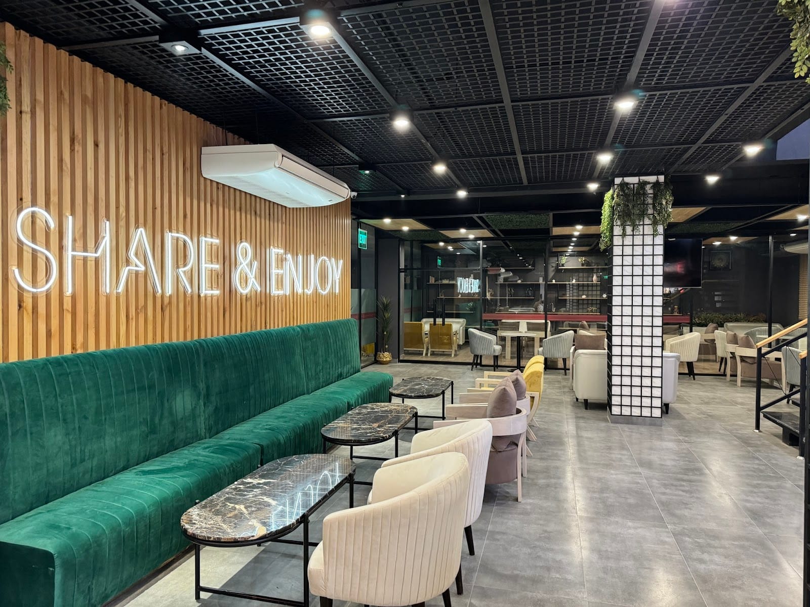 Second Cup Coffee Company