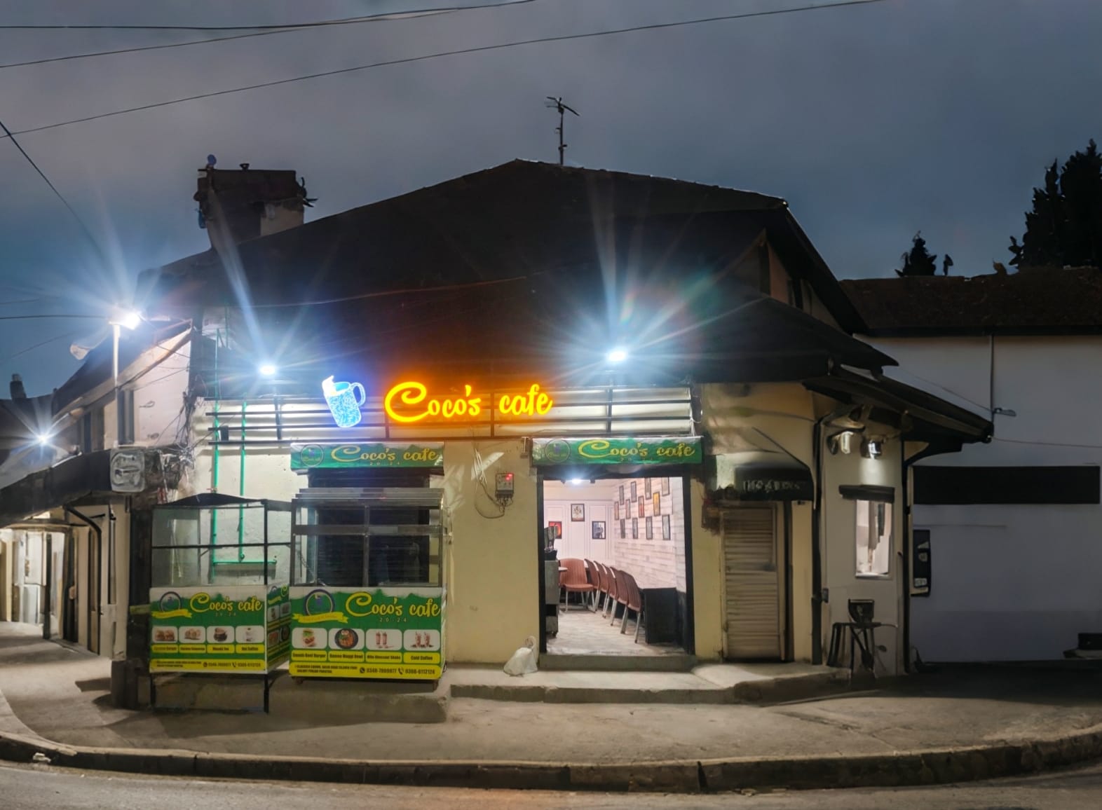 Coco's Cafe