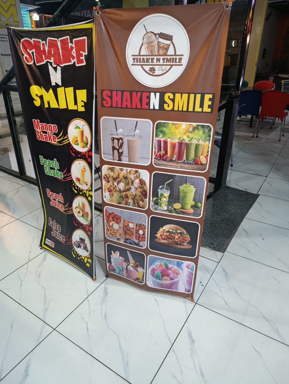 Shake n Smile cafe