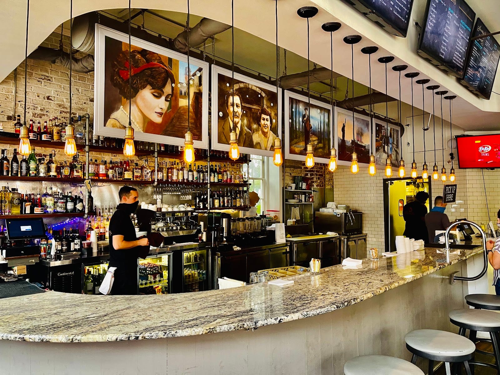 Carmella's Cafe & Dessert Bar