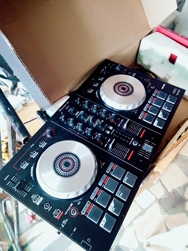 DJ Posh Office