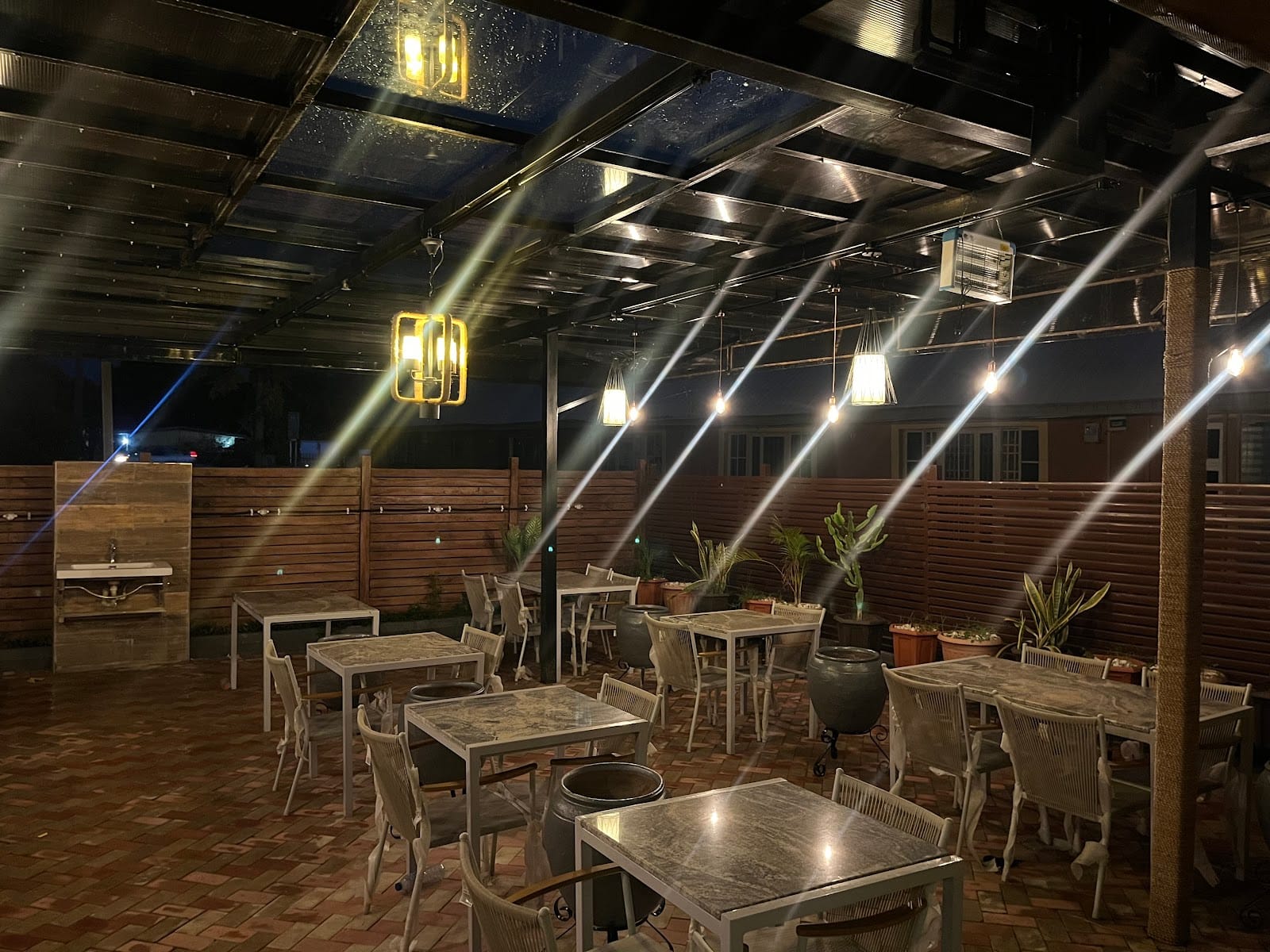 Shayi Bistro