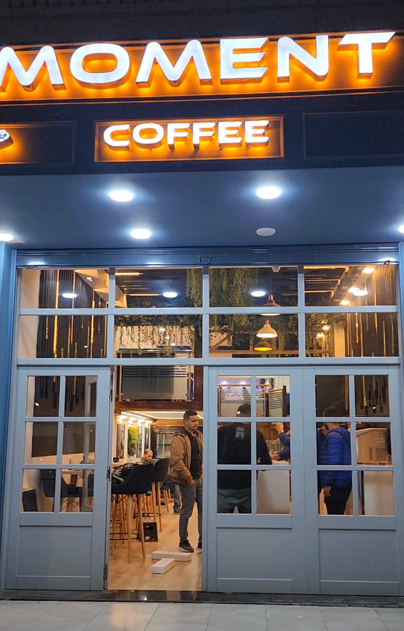 Moment coffee