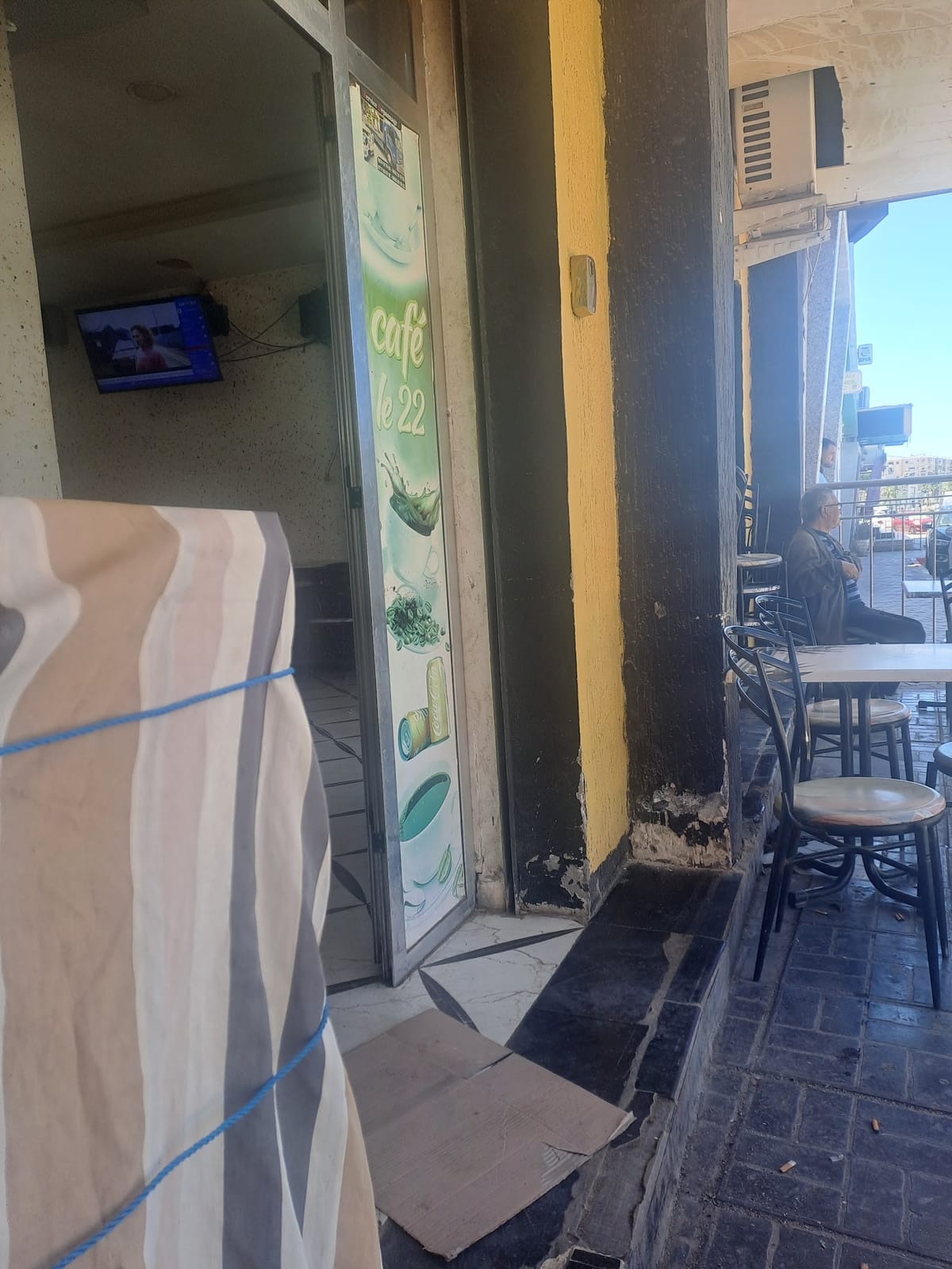 Cafétéria le 22