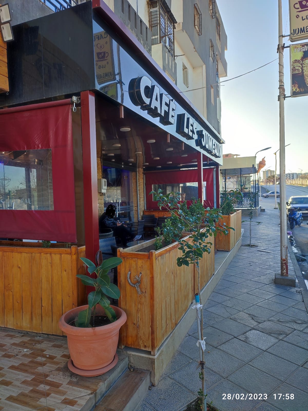 Café les jumeaux