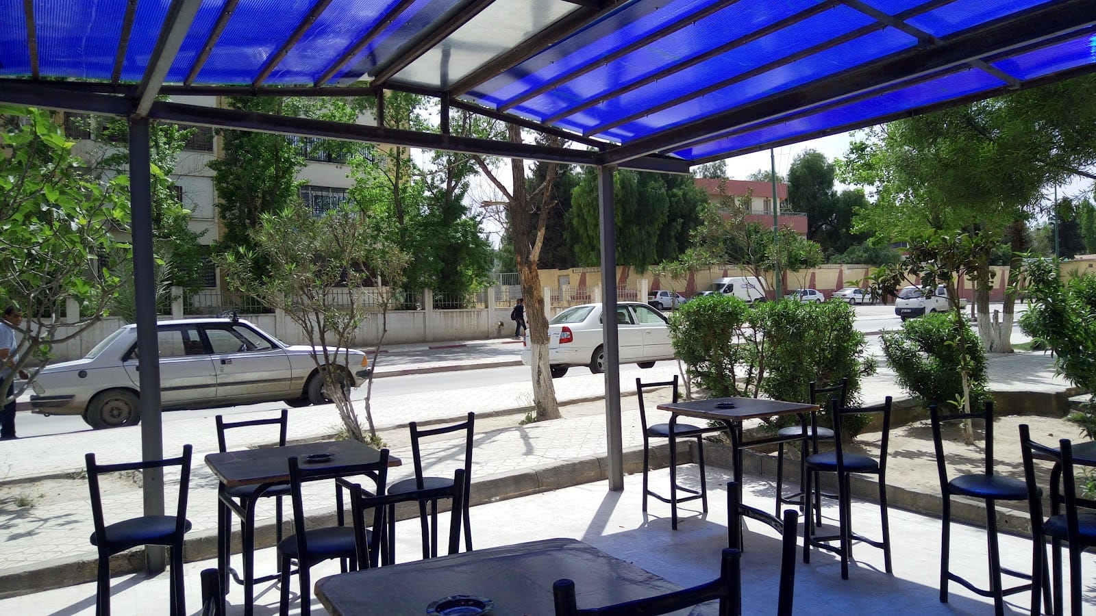 Net cafe, Hisham