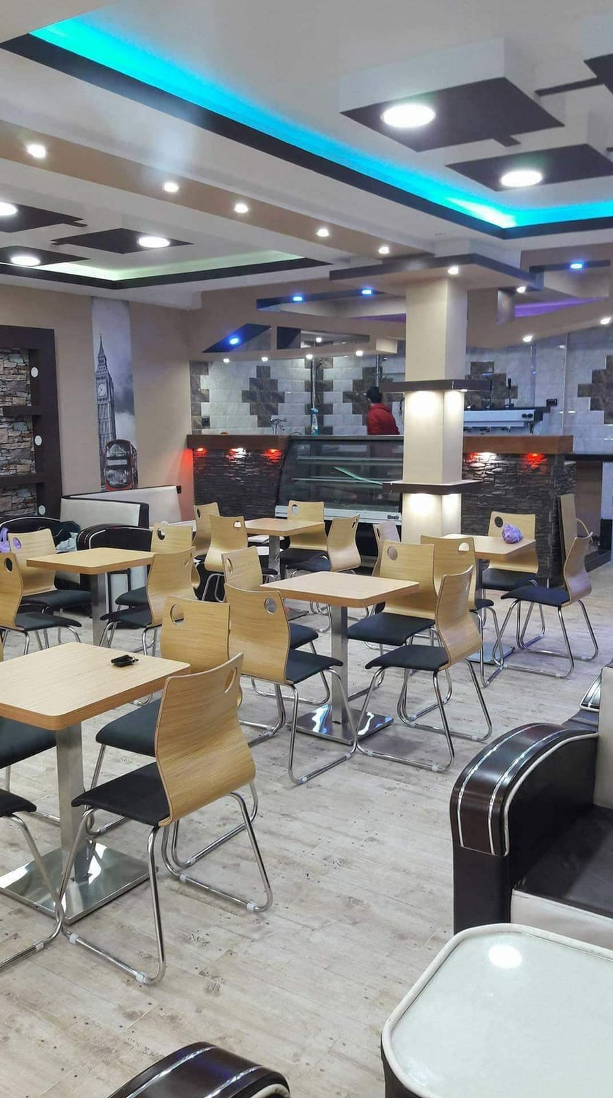 Cafétéria pyramides