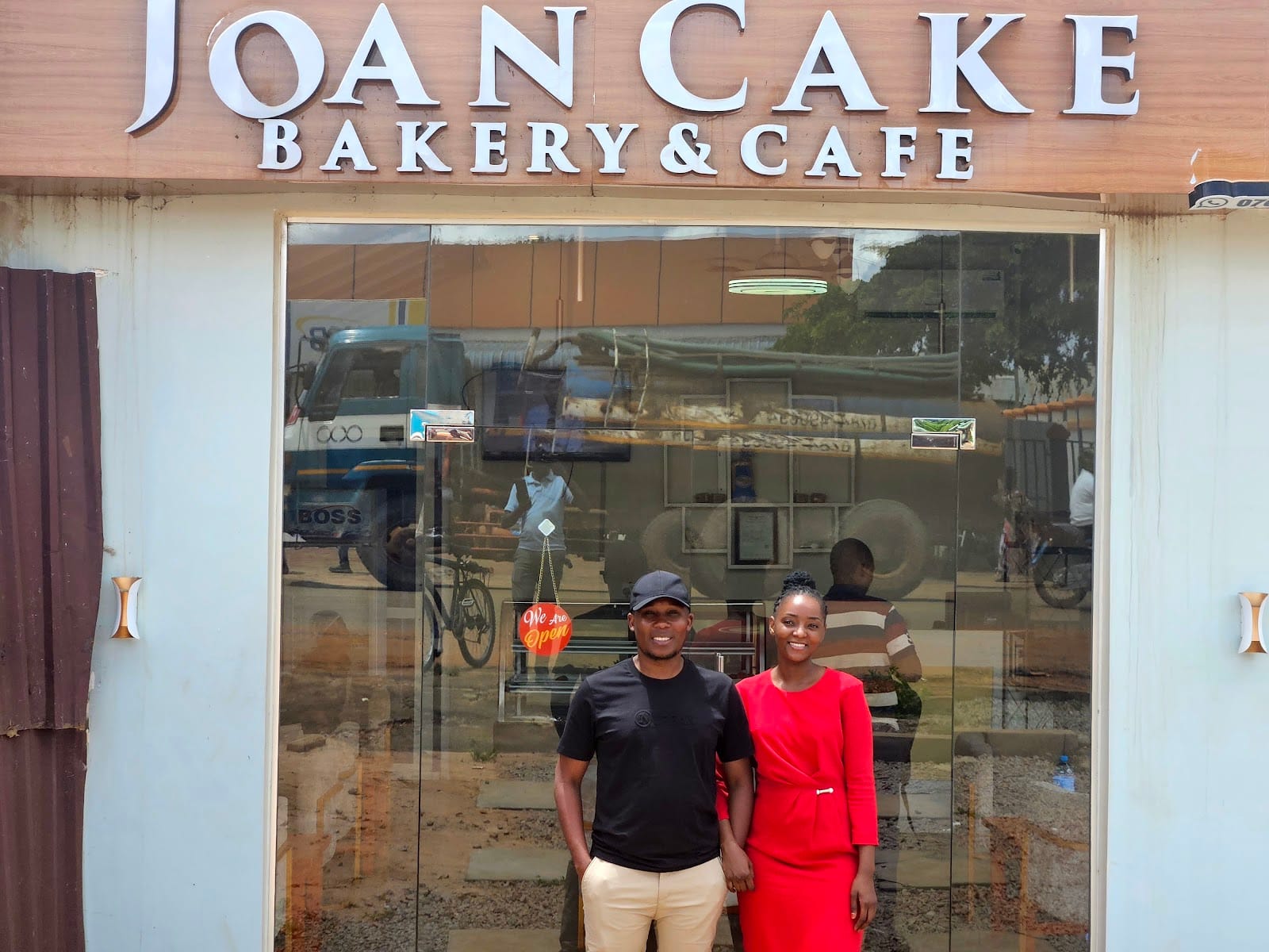 Joan Cake Bakery & Cafe