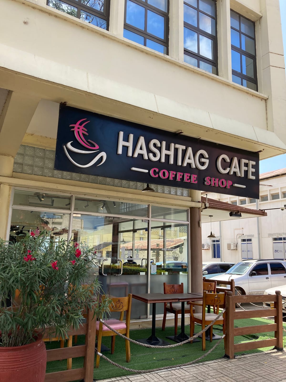 Hashtag Cafe