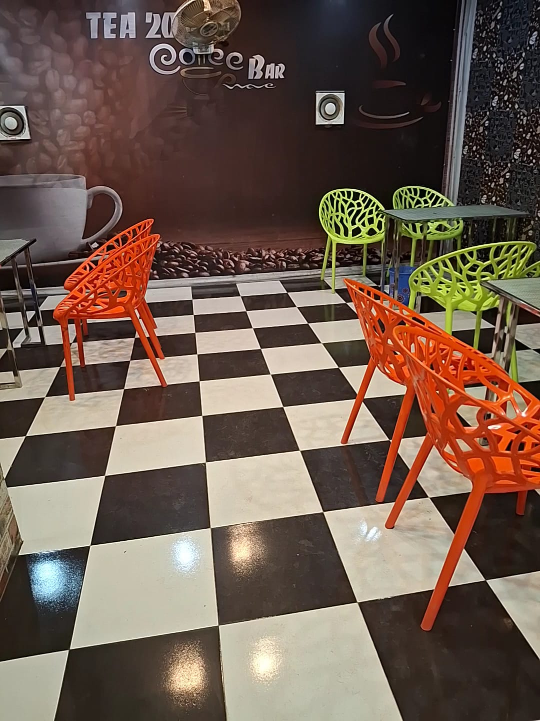 T20 coffee bar wasekpur