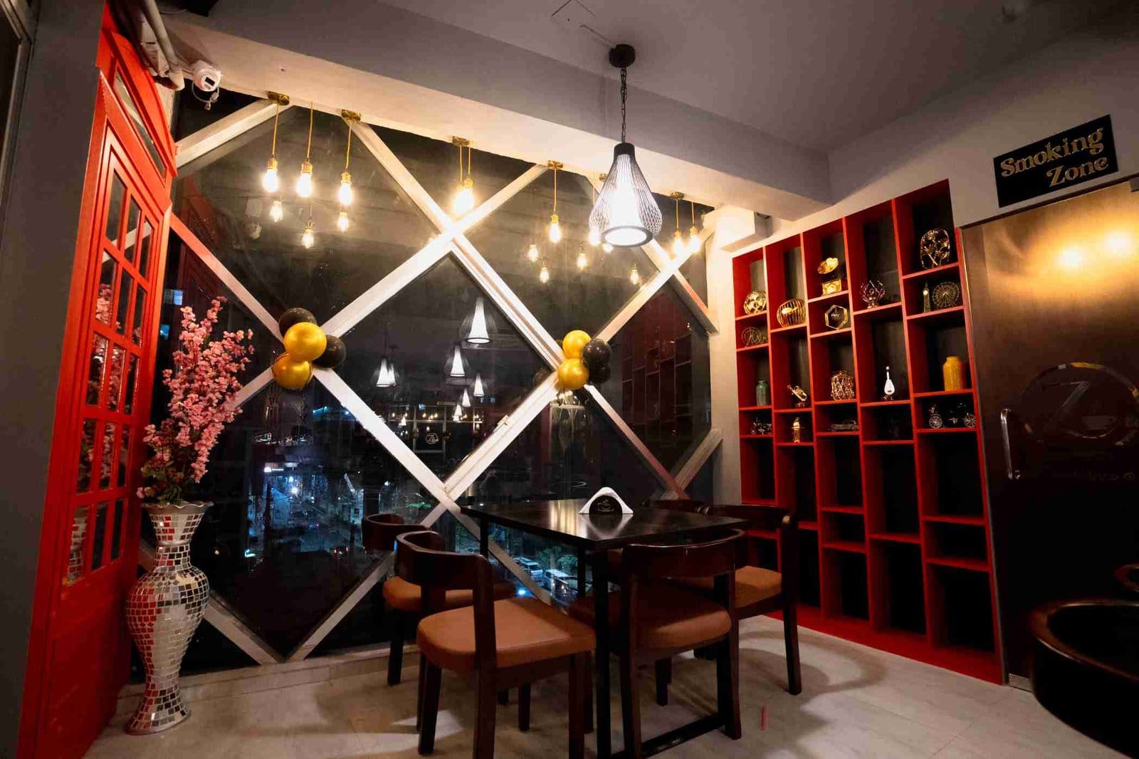 Z Cafe photo 3