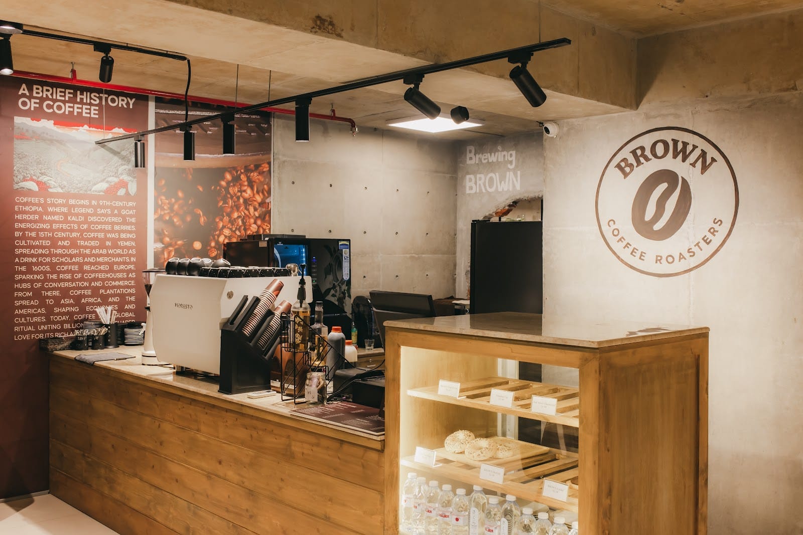 BROWN Coffee Roasters, Dhanmondi Branch