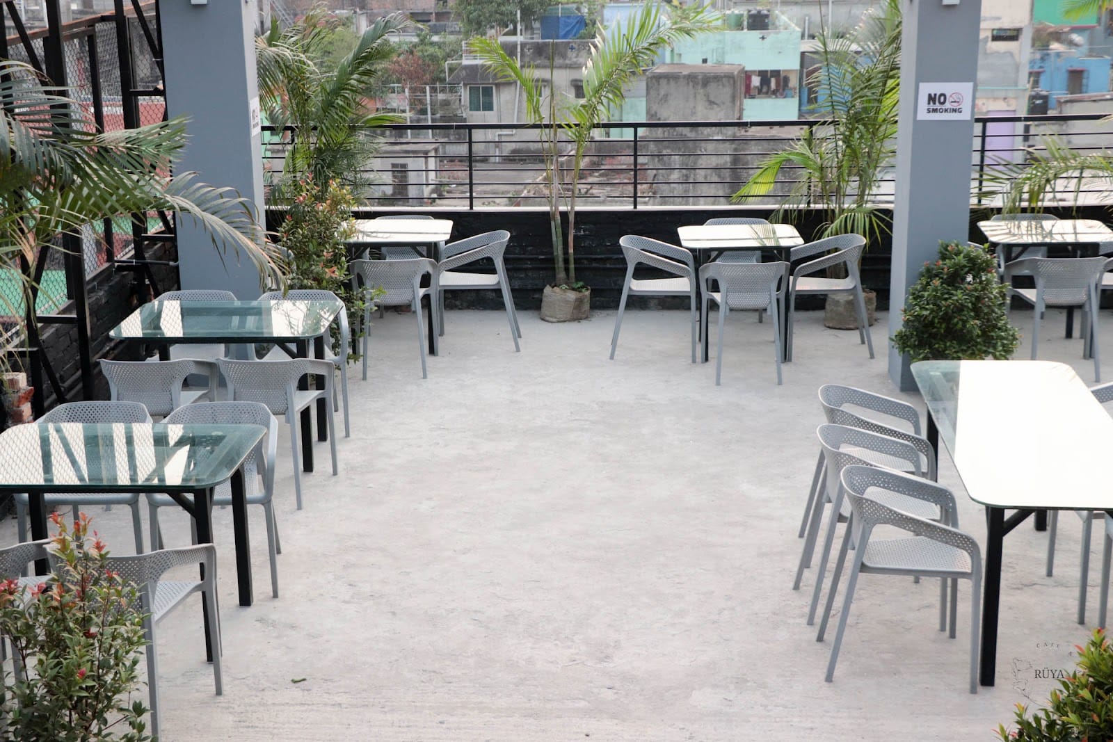 RUYA CAFE & EATERY