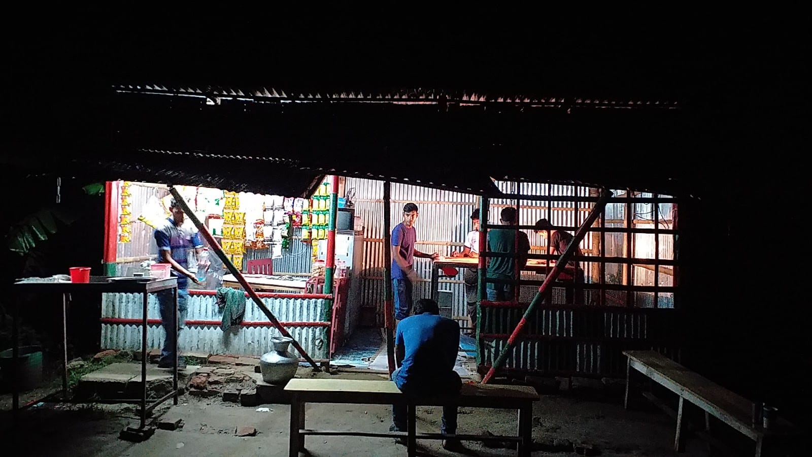 Anwar Tea Stall