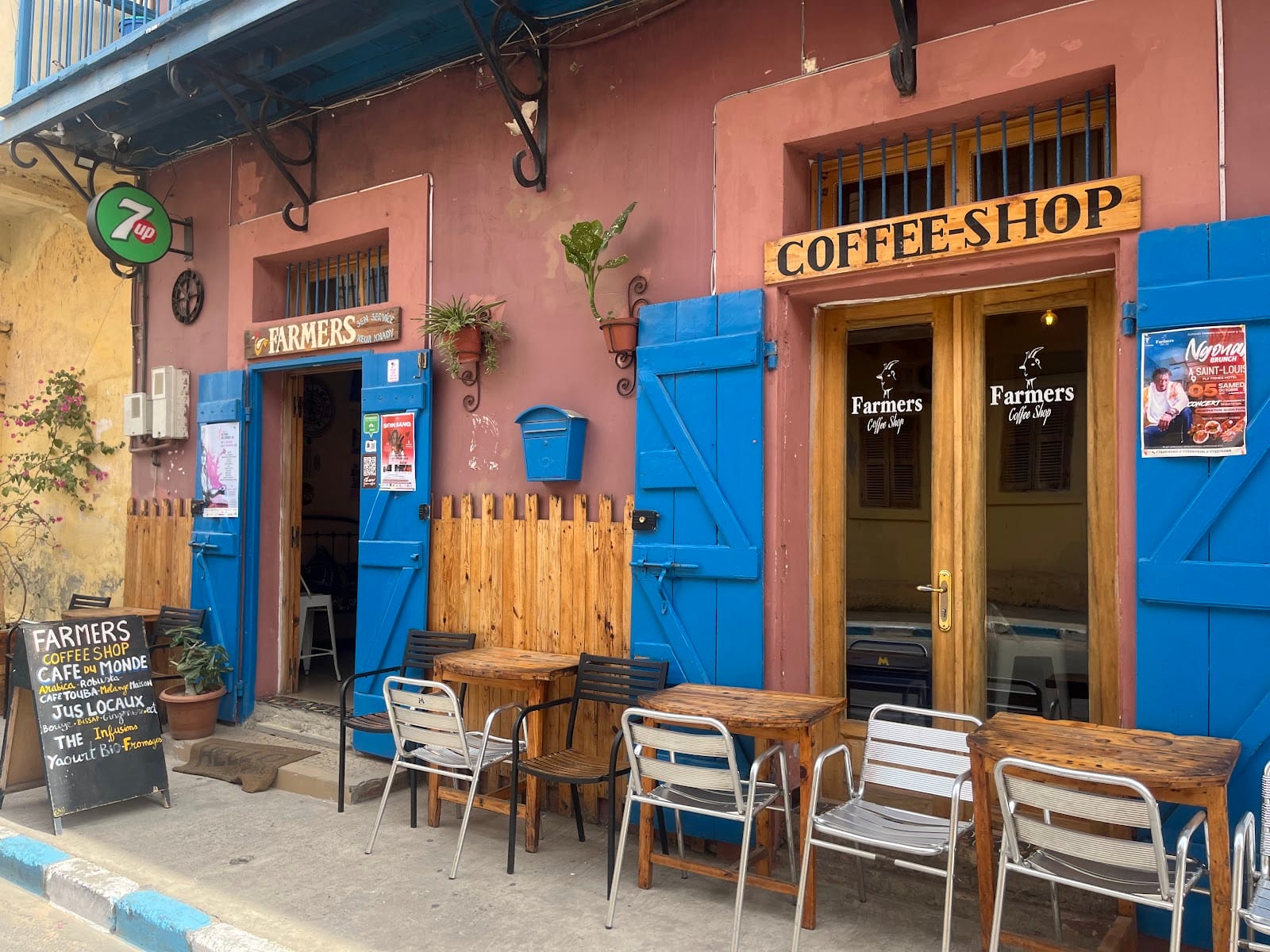 Farmers Coffee Shop Saint-Louis Sénégal