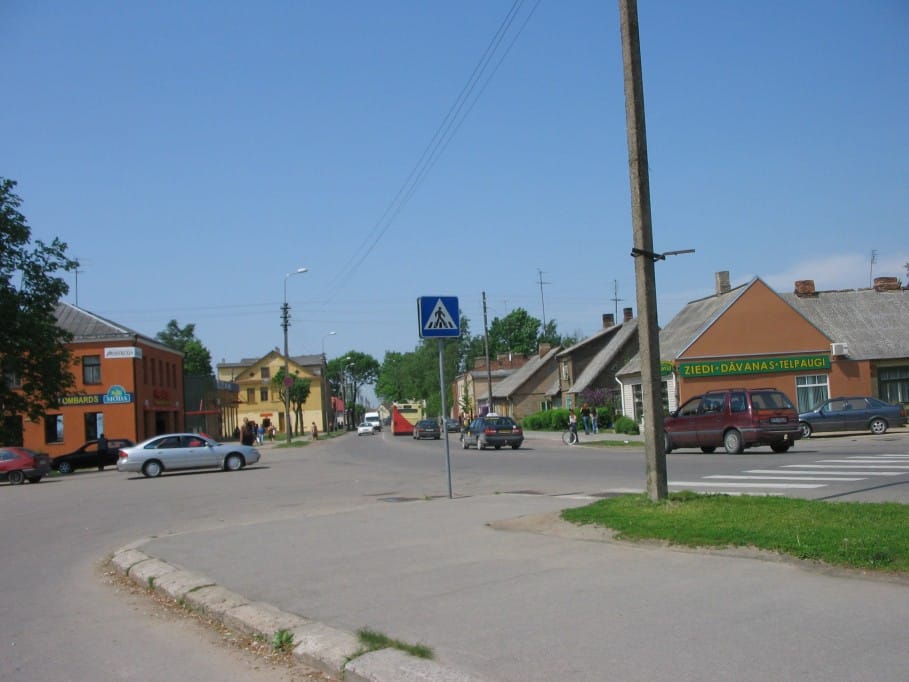 Arrival, kafejnica-ednica