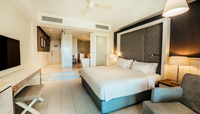 The Café Radisson Blu Azuri Mauritius photo 5