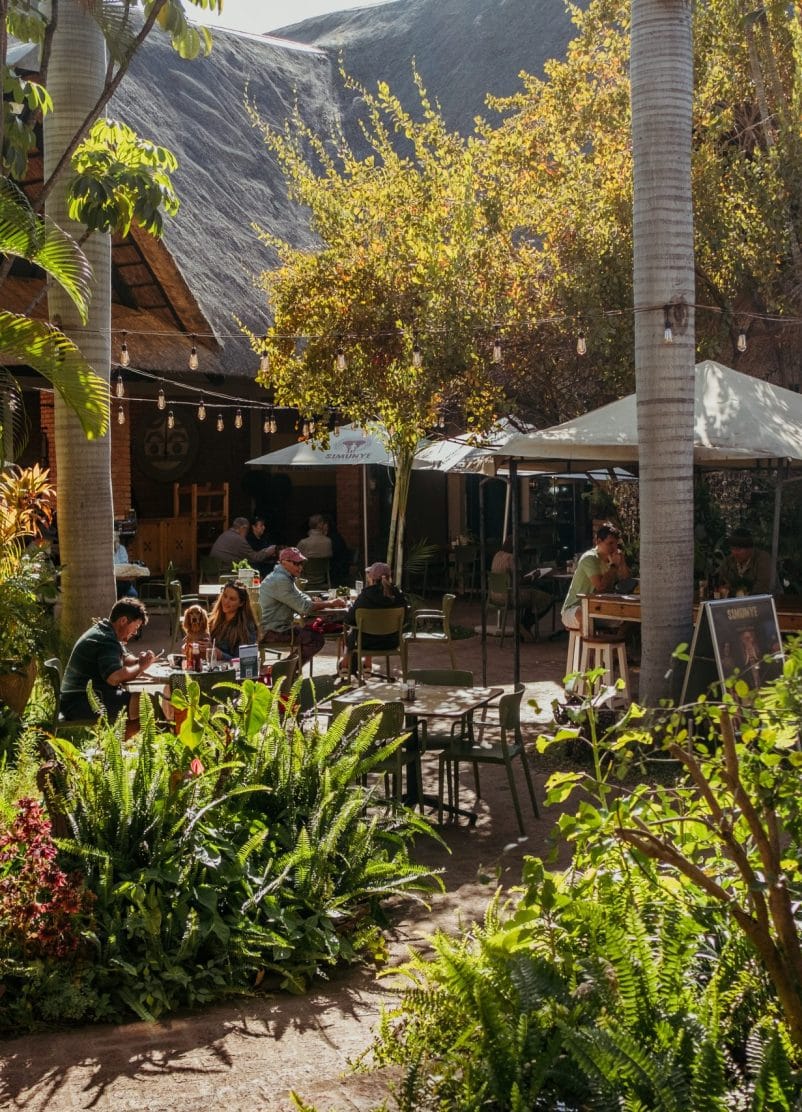 Brooks Cafe & Deli Vic Falls photo 4