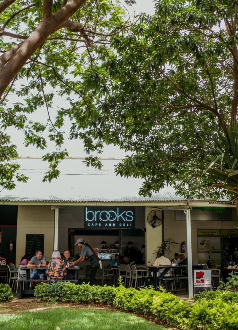 Brooks Cafe & Deli Vic Falls photo 7
