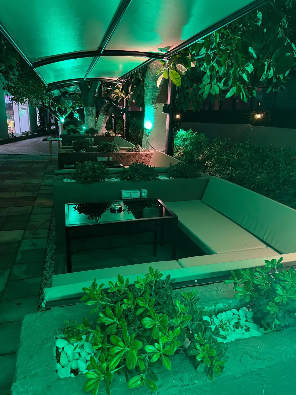 Nazende Garden Cafe&Lounge photo 6