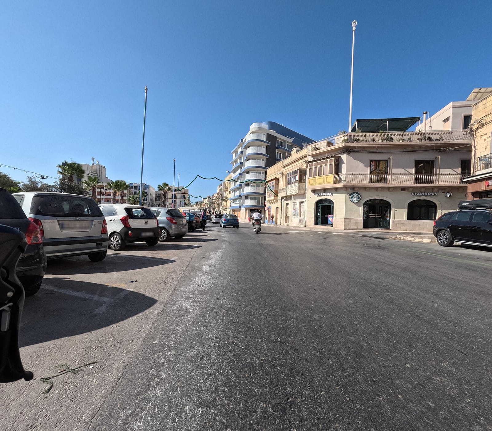 Starbucks Birżebbuġa photo 3