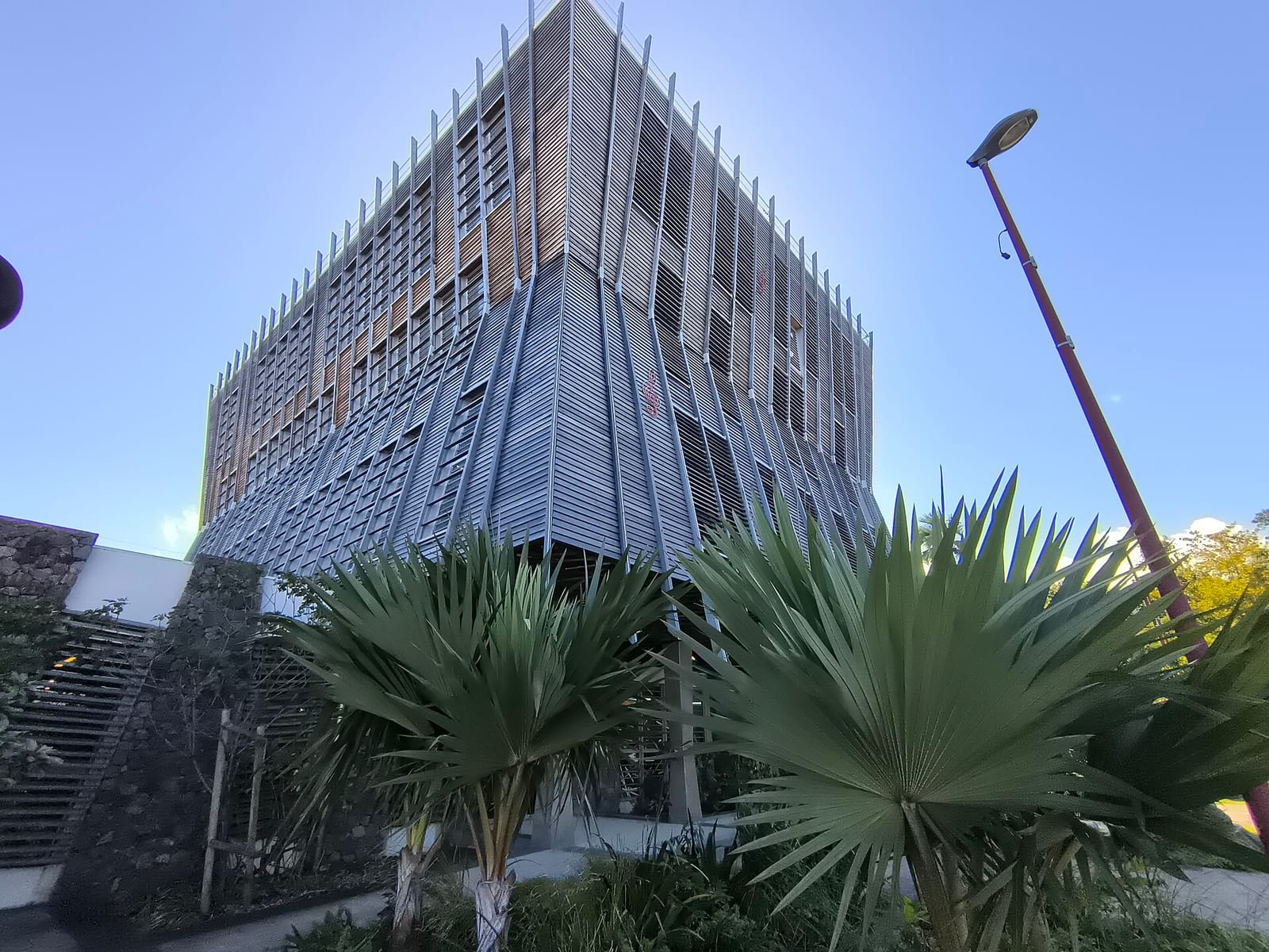 HUB GARDEN