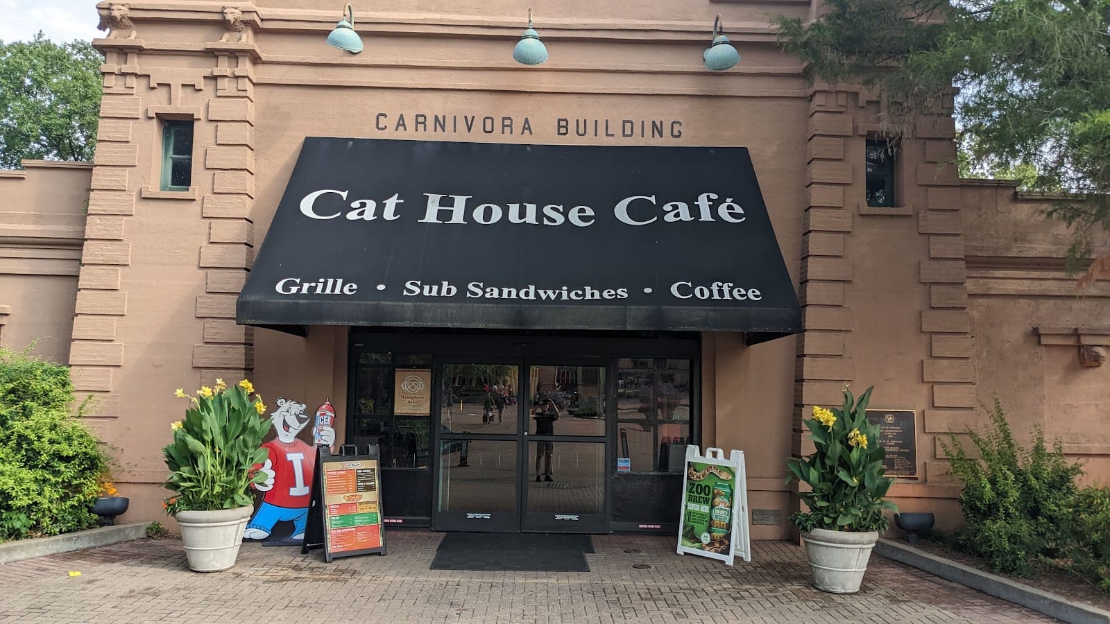 Cat House Cafe