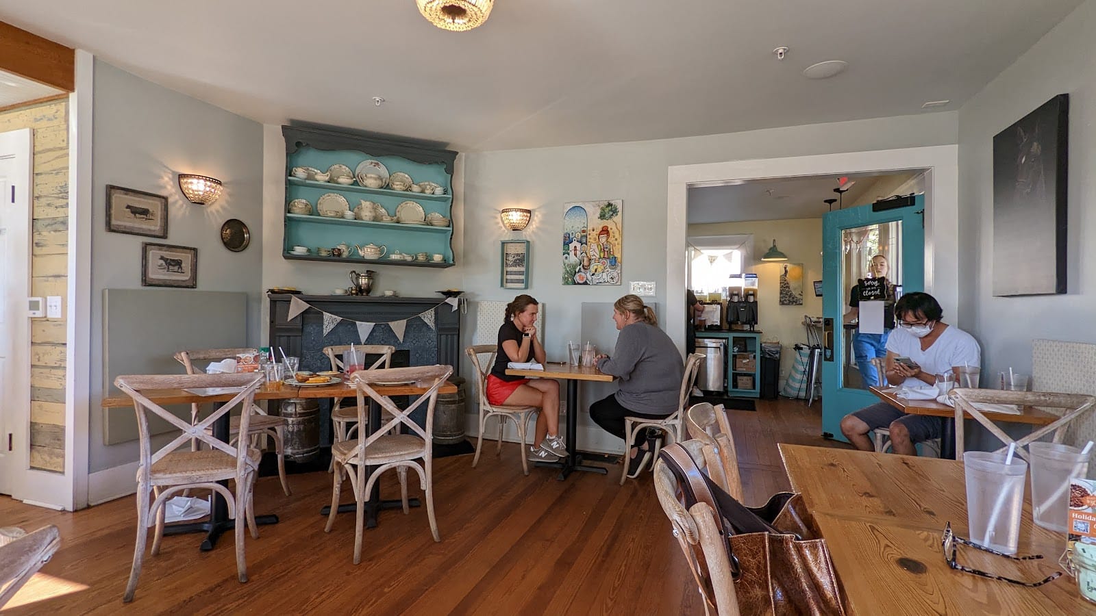 Sweet Lemon Inn & Kitchen