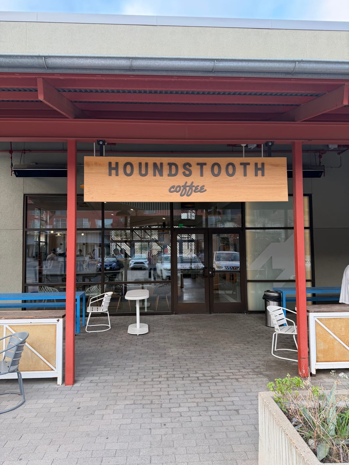 Houndstooth Coffee