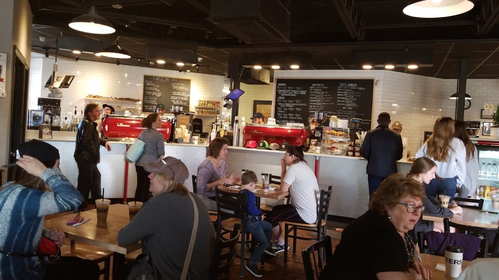 Roasters Coffee & Tea