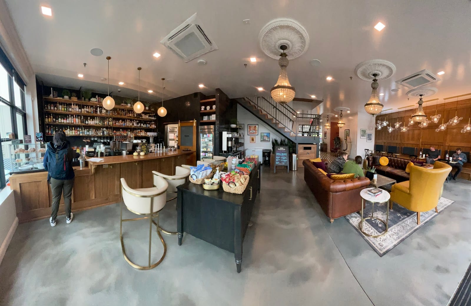 Simona's Coffee + Cocktails