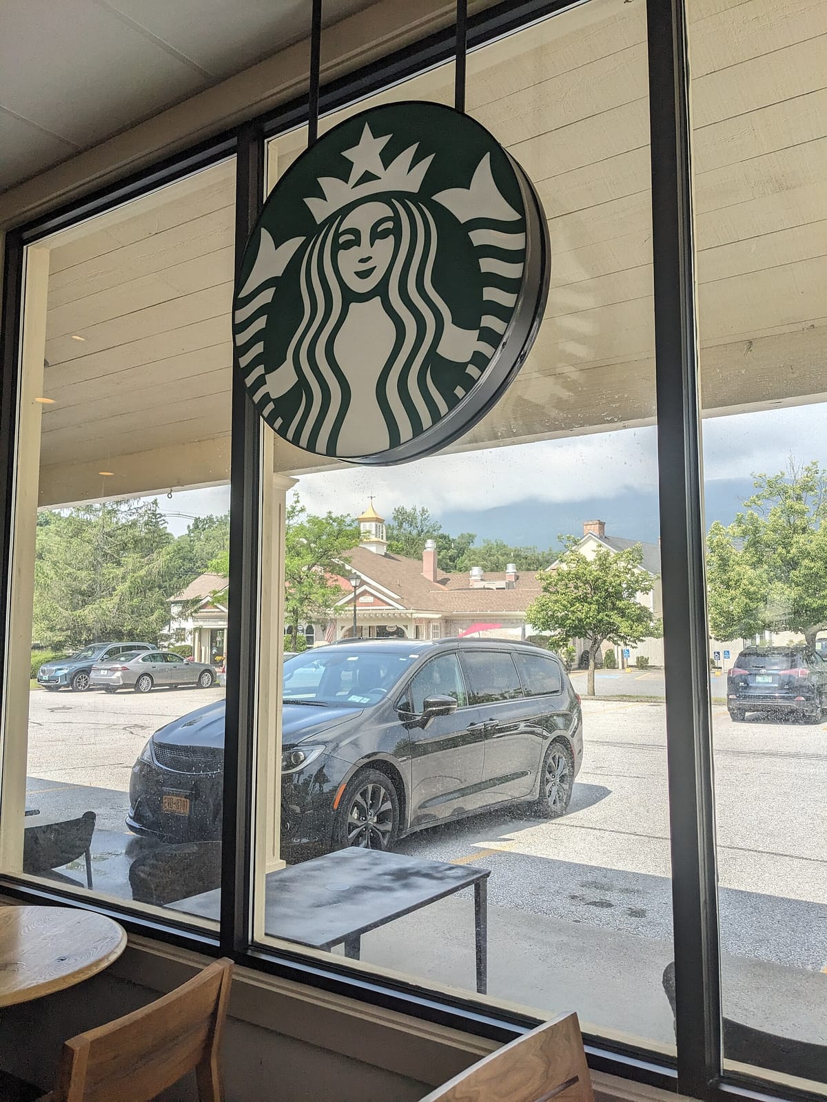 Starbucks photo 4