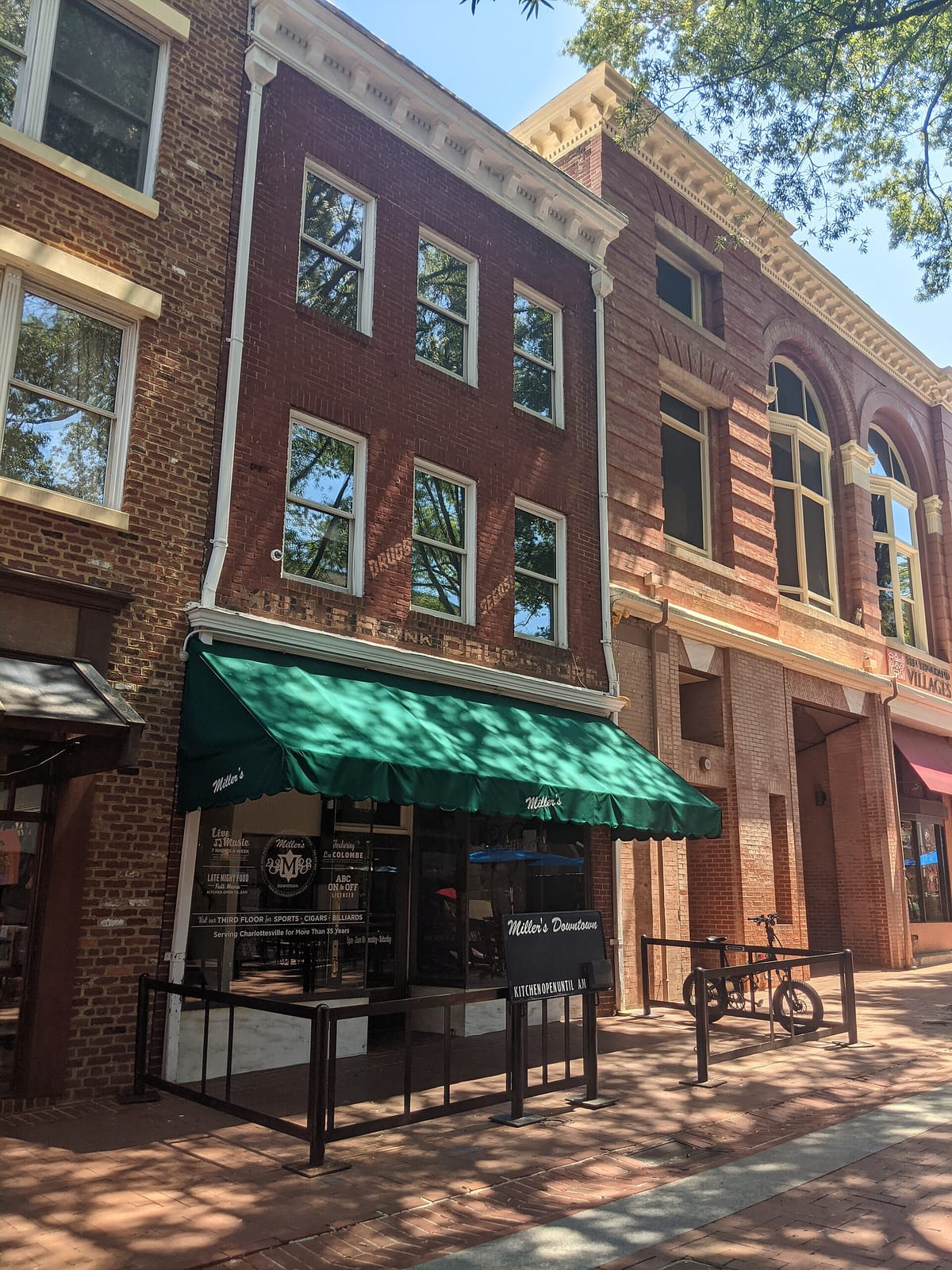 Sombrero's Café photo 3