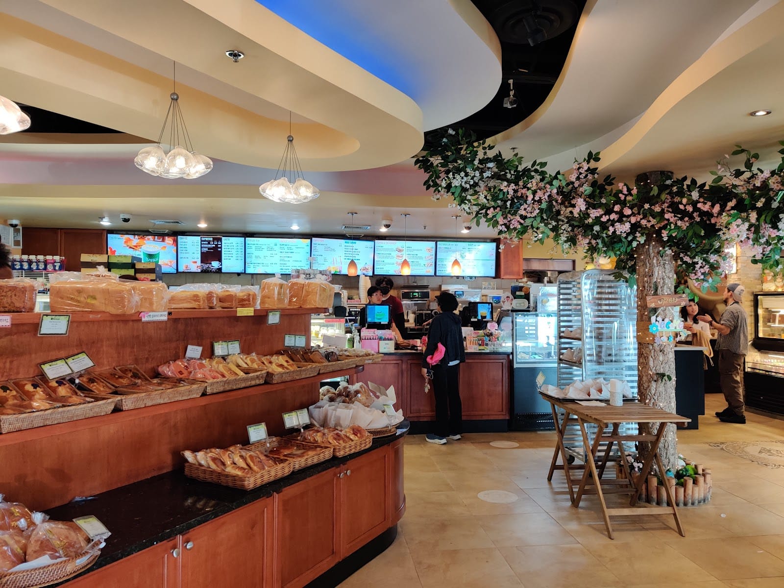 Breeze Bakery