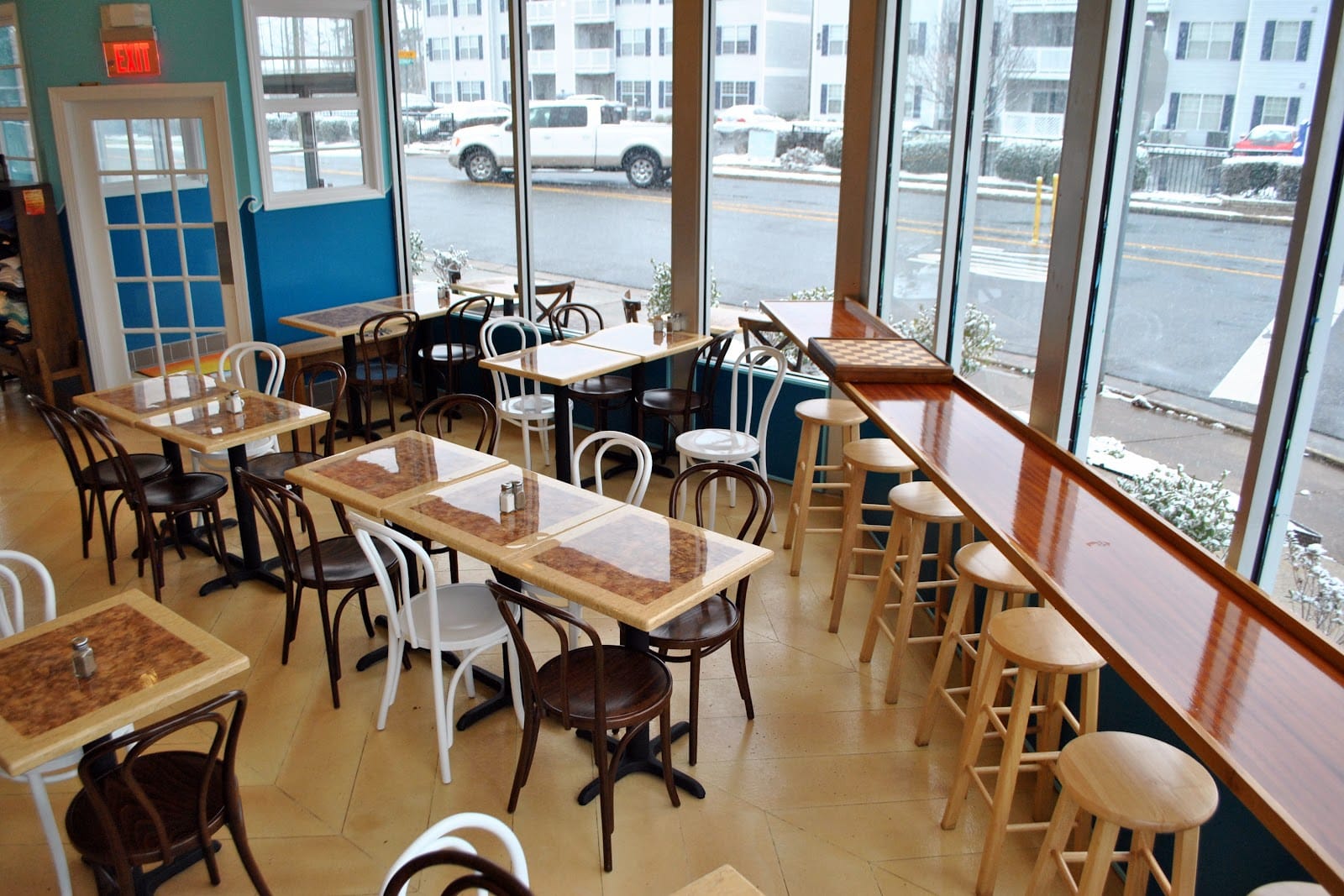 Java Surf® Café & Espresso Bar