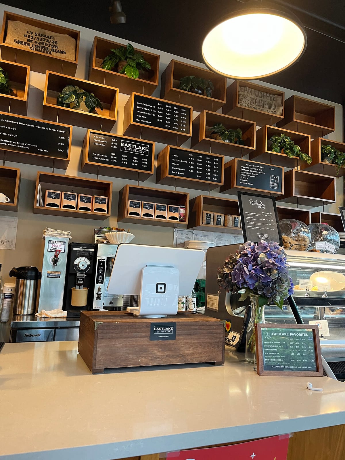 Eastlake Coffee & Cafe photo 2