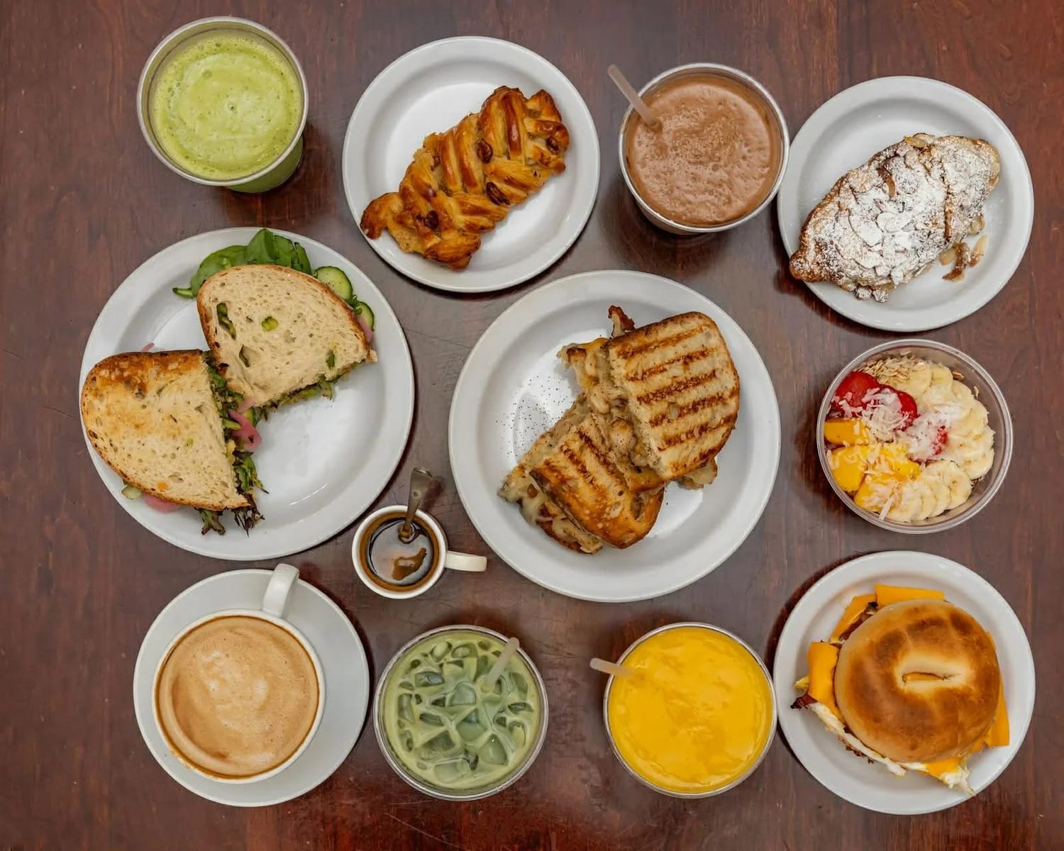 Pluto Organic Cafe