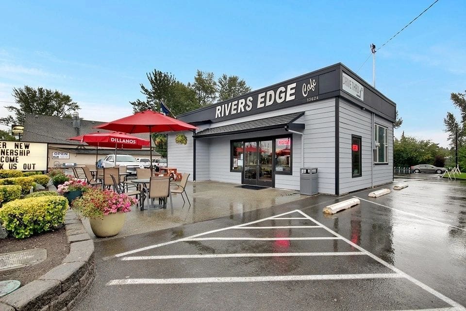 Rivers Edge Cafe