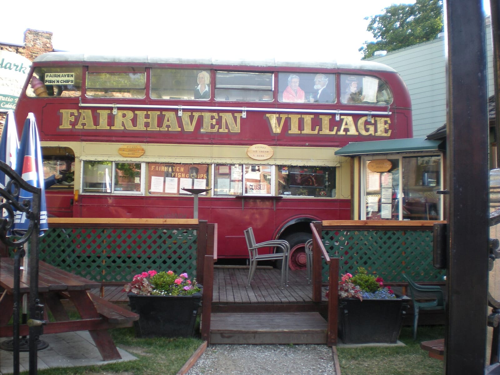 Mount Bakery Cafe Fairhaven