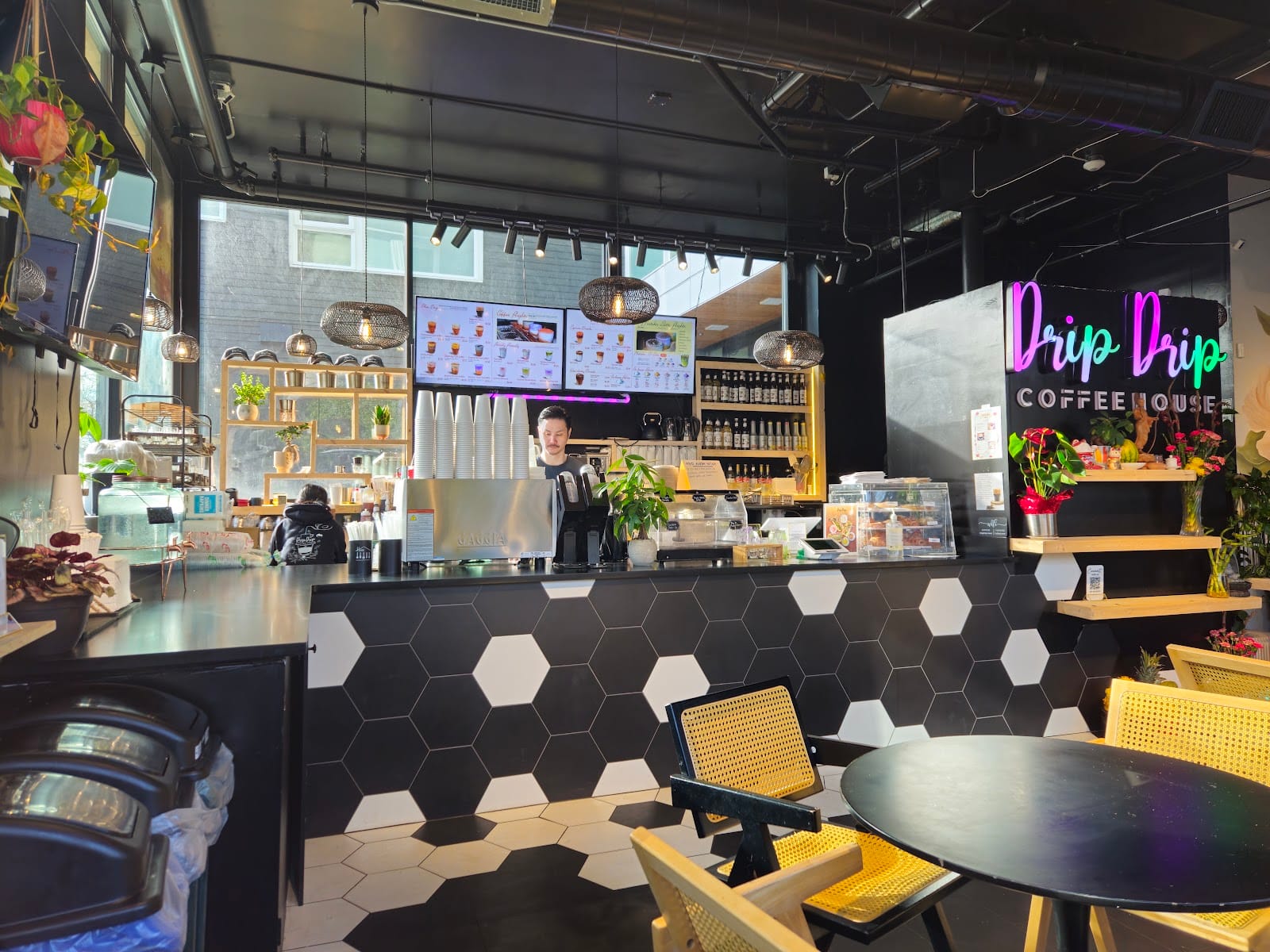 Drip Drip Coffeehouse