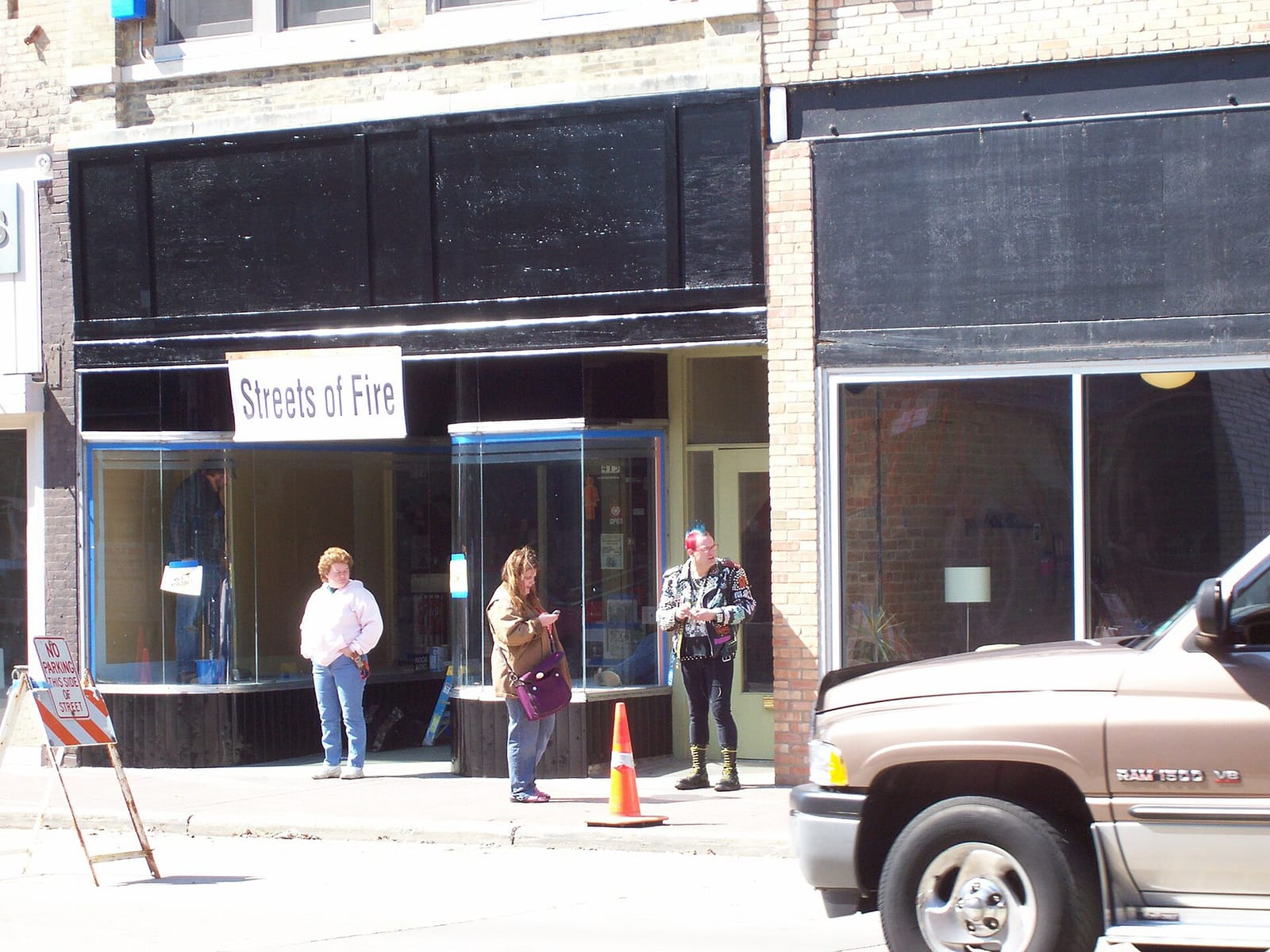 New Moon Café photo 3
