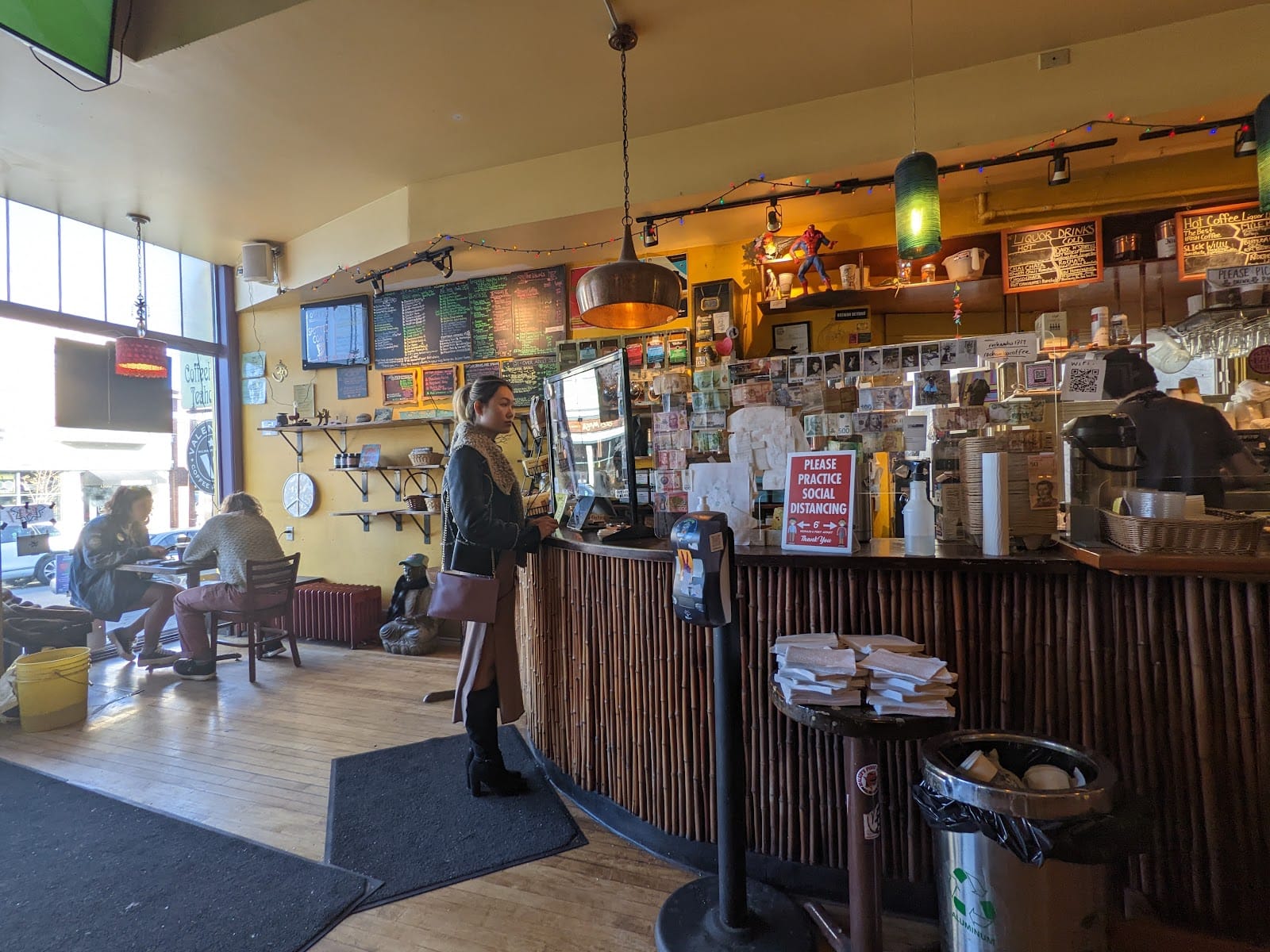 Rochambo Coffee & Tea House