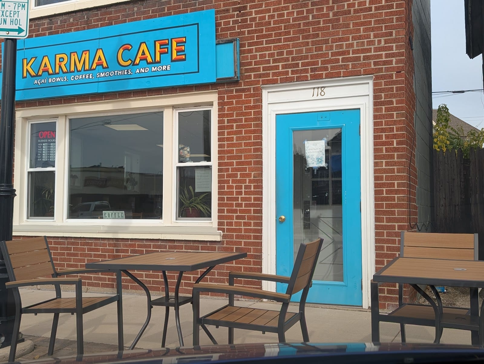 Karma Cafe & Smoothie Bar