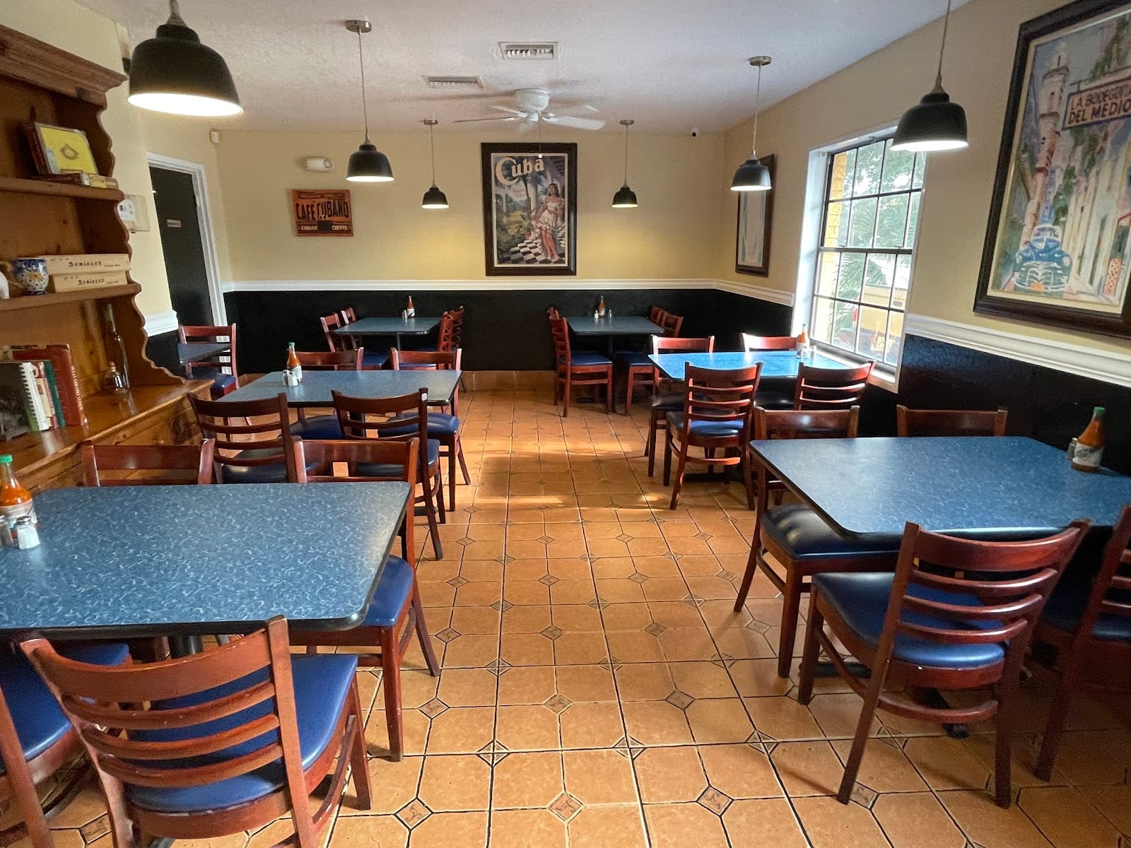 Pipo's Cuban Cafe