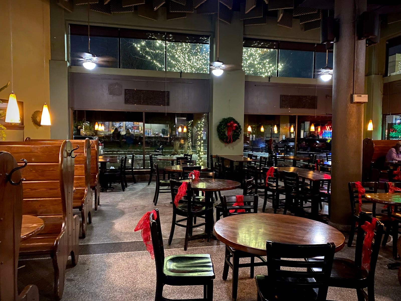 Acoustic Cafe